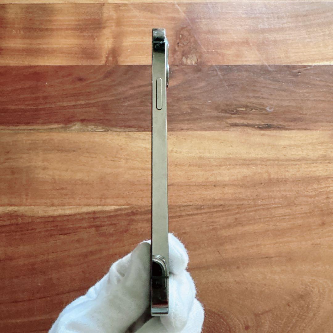 iPhone 12 Pro 256GB グラファイト バッテリー82%
