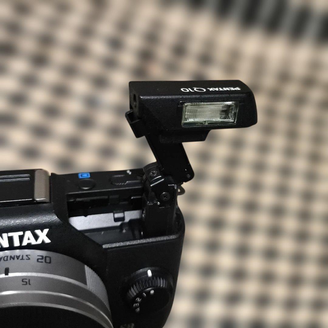 PENTAX Q10　大人気コンパクトデジタルカメラ