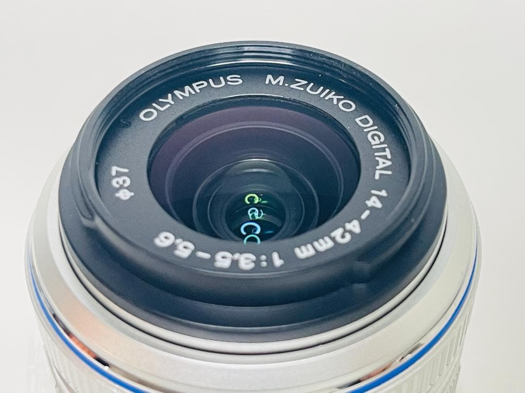 ★ほぼ新品★OLYMPUS M.ZUIKO 14-42mm F3.5-5.6 Ⅱ