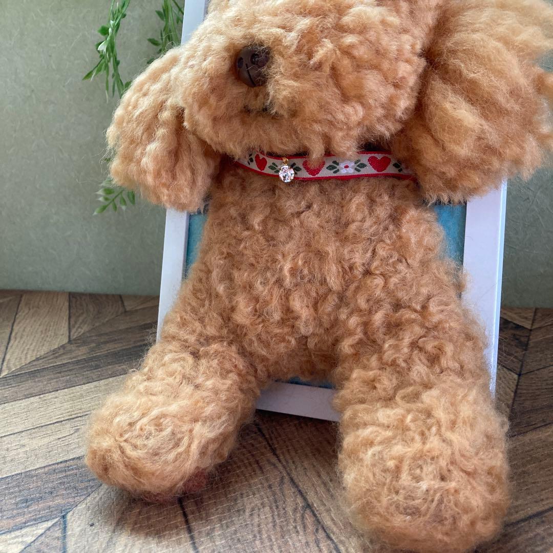 羊毛フェルト　ハンドメイド　犬　トイプードル
