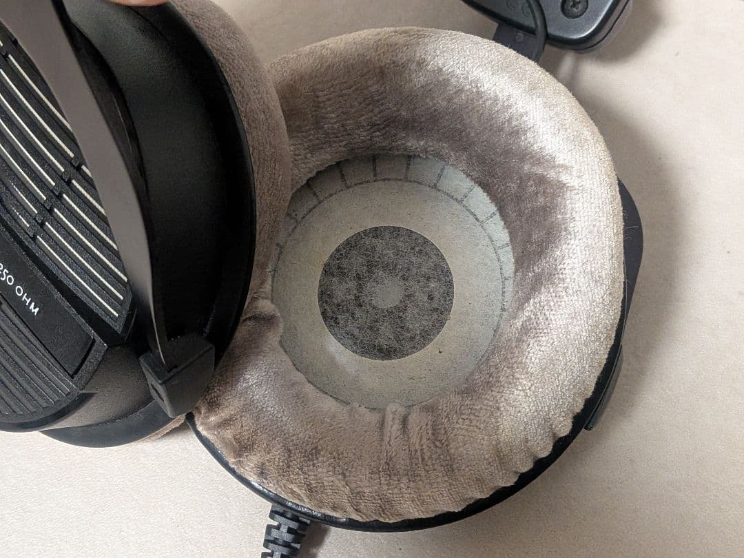 Beyerdynamic DT 990 PRO 250Ω