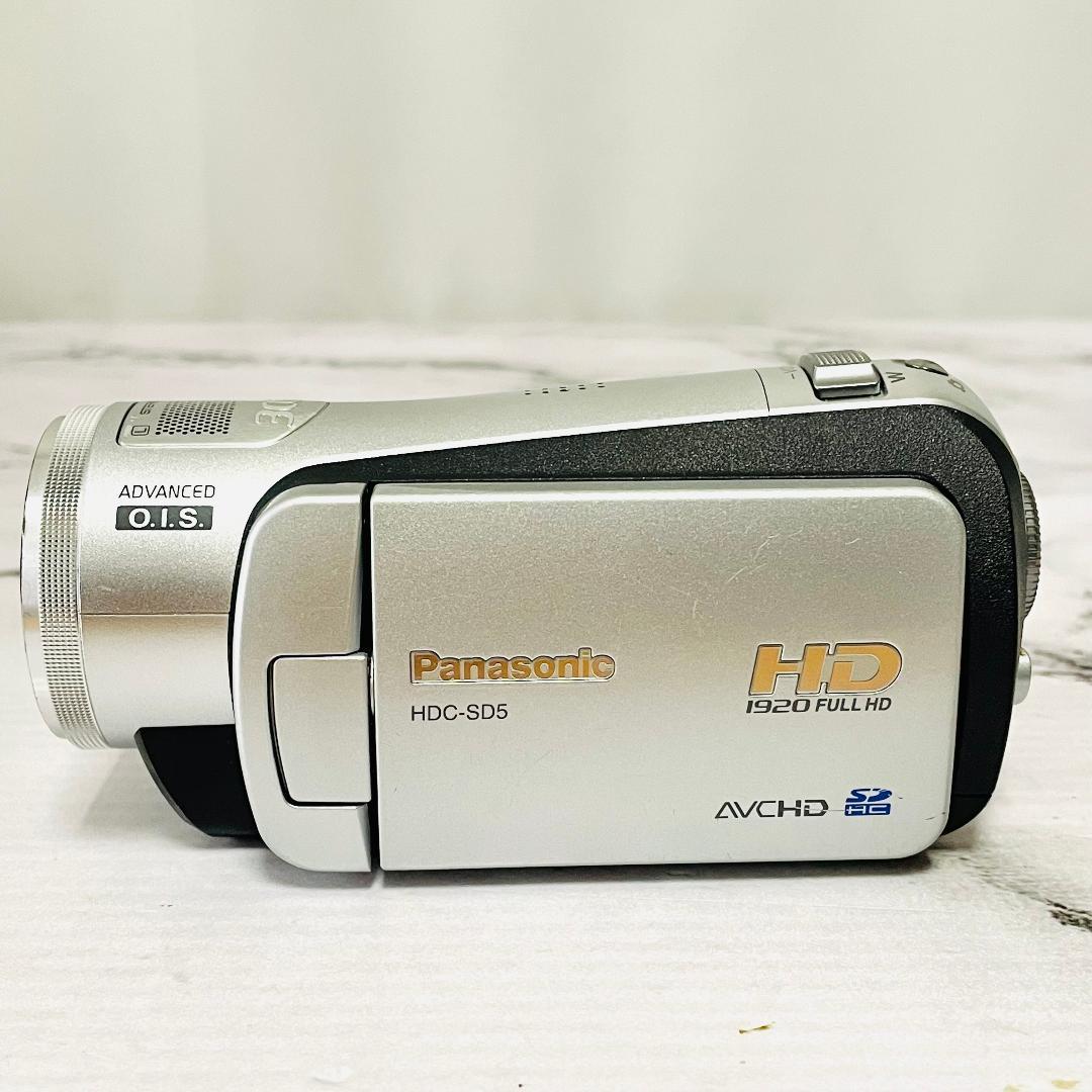 Panasonic HDC-SD5 バッテリー2個・新品8GBメモリーカード付