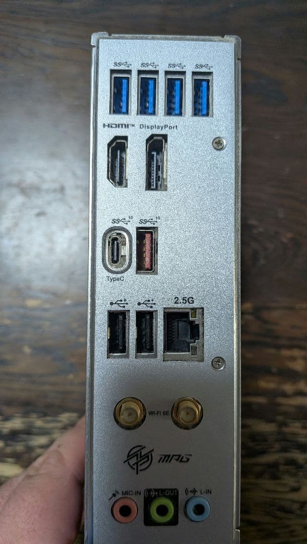 MSI B760I EDGE WIFI マザーボード