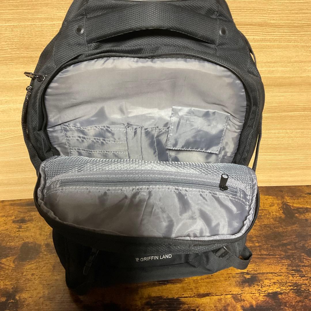 3way リュック スーツケース 多機能収納 グリフィンランド