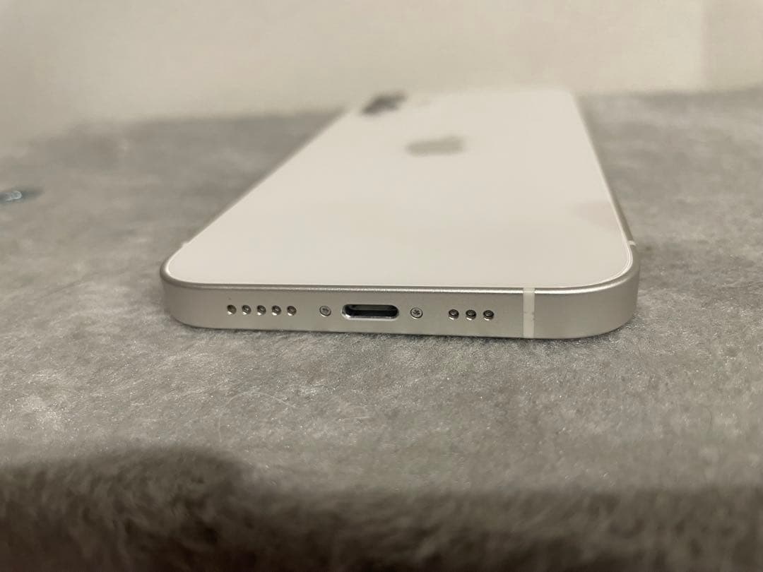 【極美品】iPhone12 ホワイト 128GB