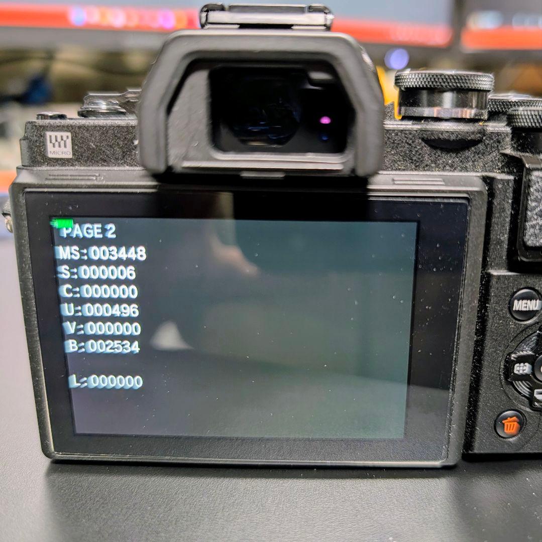 OLYMPUS OM-D E-M10 Mark III ミラーレス一眼本体