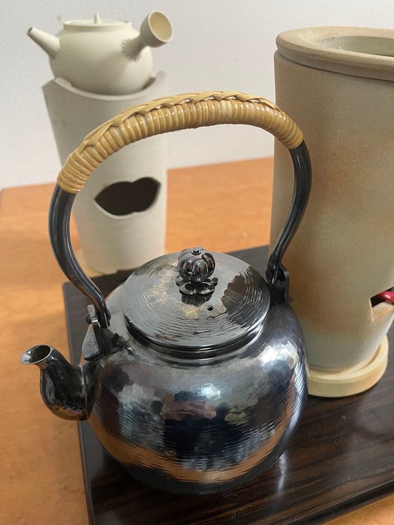 急須と湯沸かし器のセット