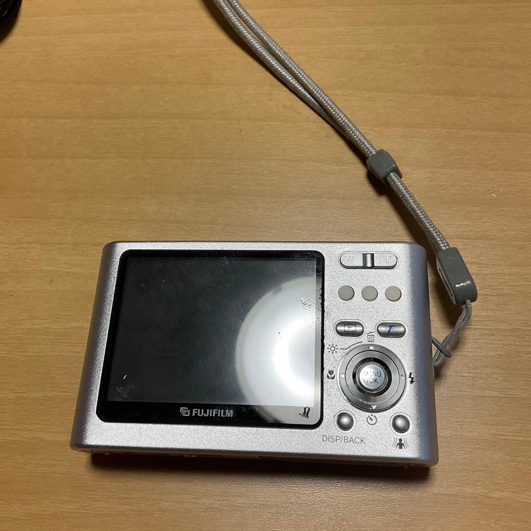 FUJIFILM FINEPIX Z3　ピンク　充電器付き