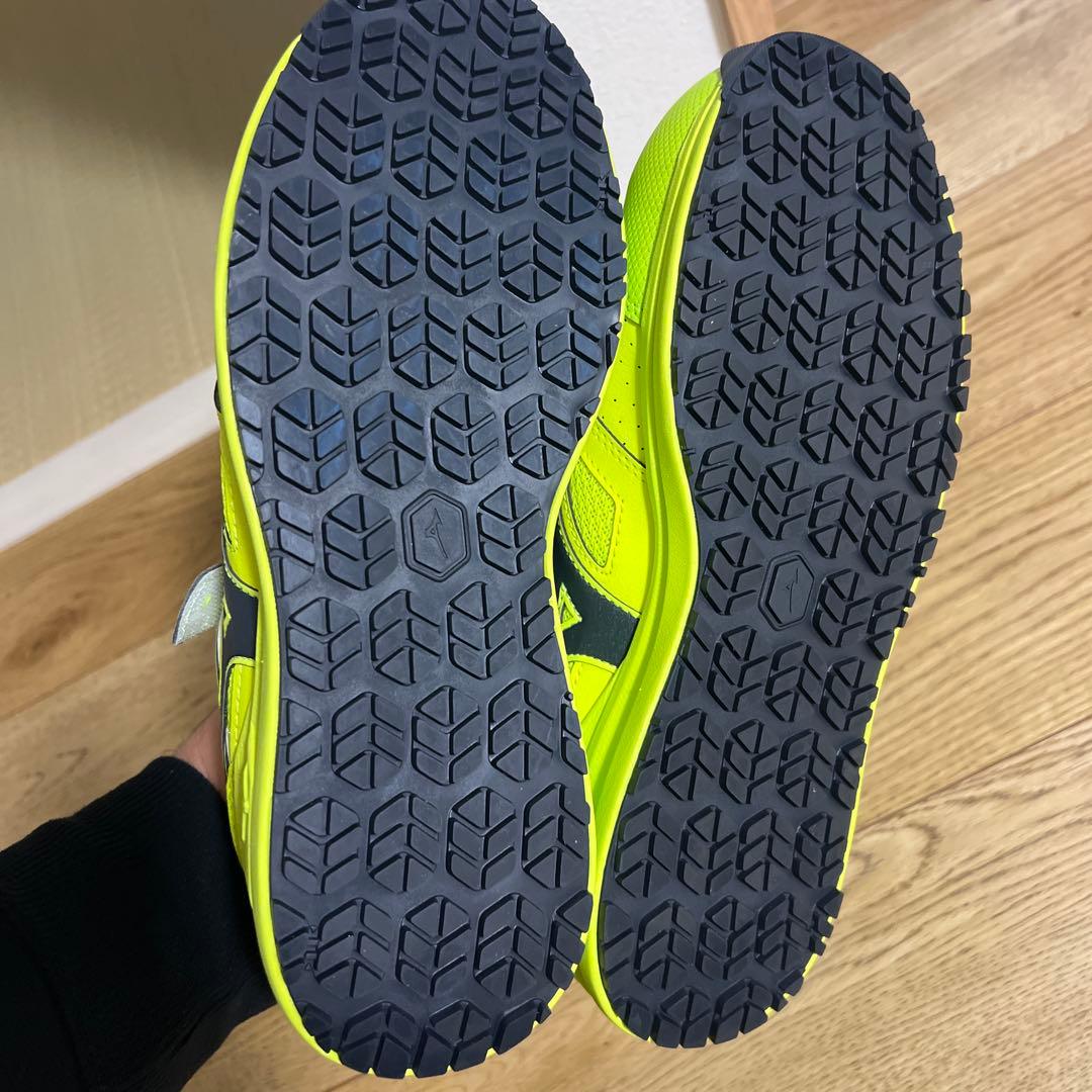 Mizuno ネオンイエロー 安全靴