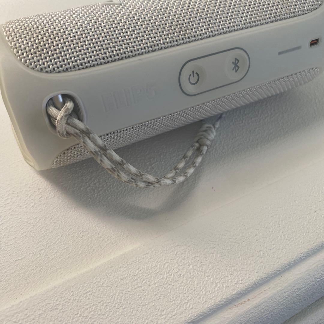美品　JBL Flip 5 ワイヤレススピーカー ホワイト