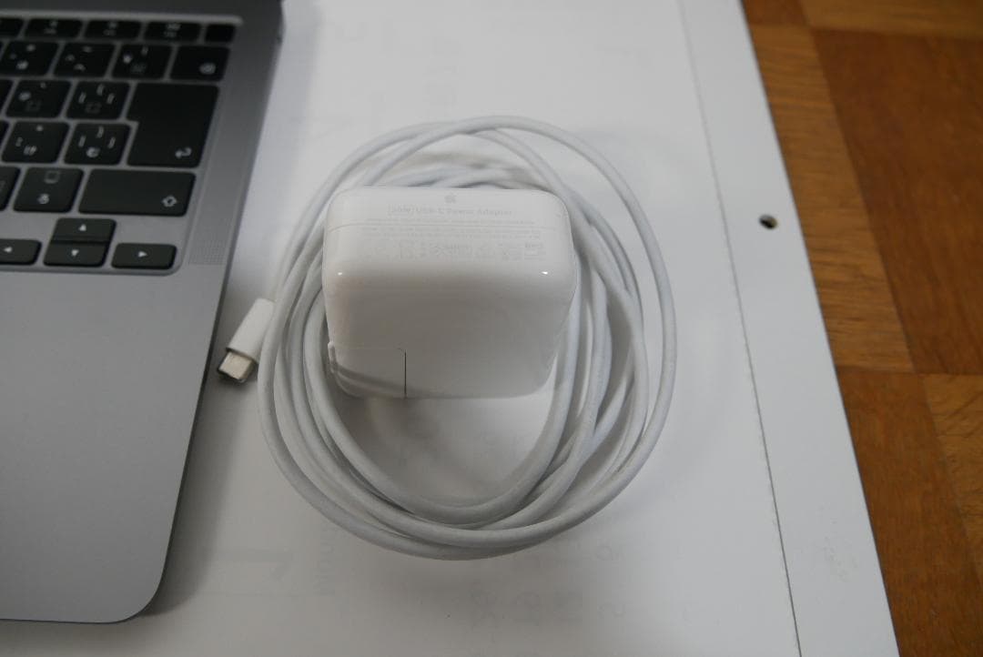 MacBook本体 MacBook Air 13 M1 JIS 16GB/512GB/8C GPU