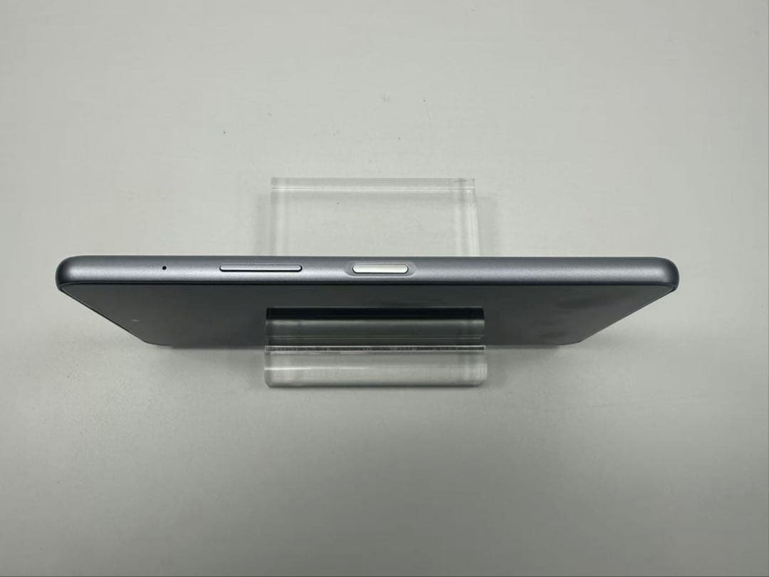 新品同様 Arrows We2 Plus F-51E 256GB グレイ