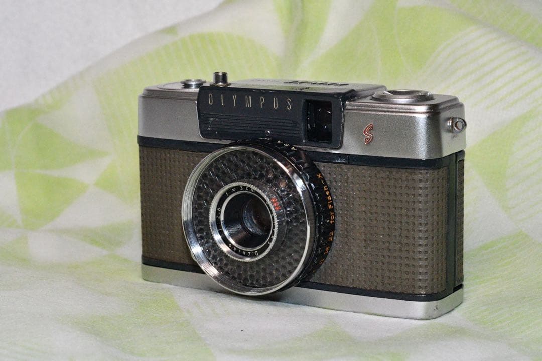 《動作品》OLYMPUS PEN EE S a376