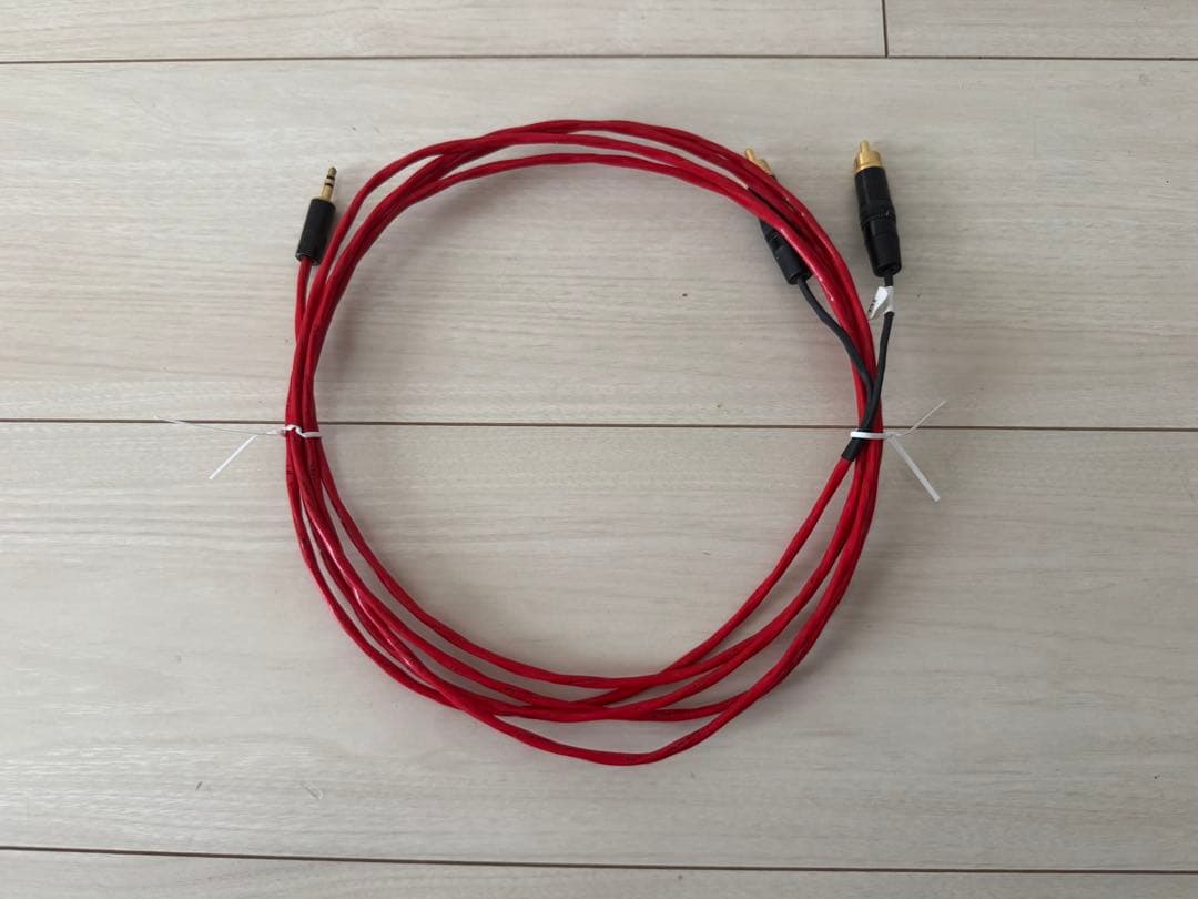 BELDEN 88760 ミニステレオ→RCA 3.0m