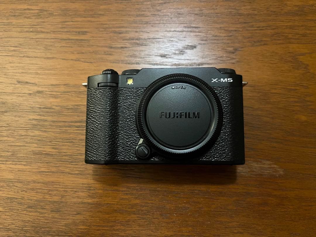 FUJIFILM X-M5 ボディ ブラック 美品SmallRigサムレスト付