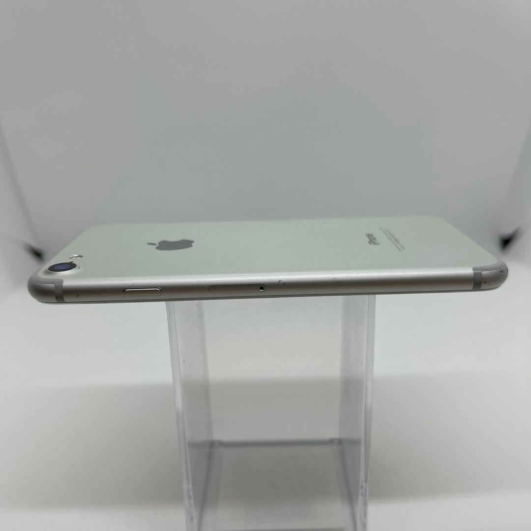 iPhone7 128Gバッテリー新品100%画面新品SIMフリー