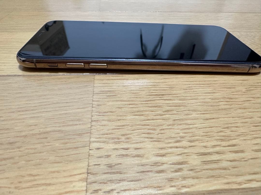iPhone 11 Pro Max 64GB SIMフリー ゴールド