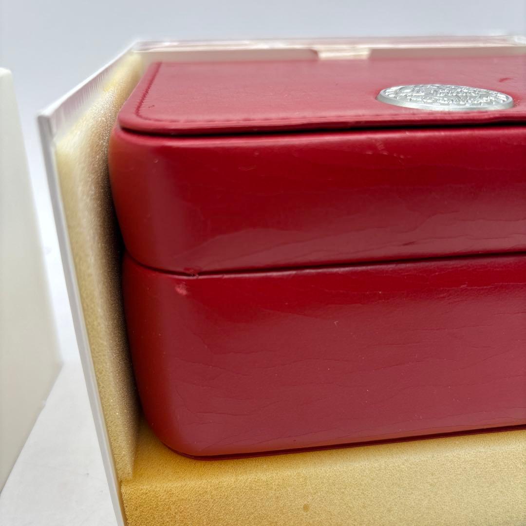 OMEGAのケース　空き箱　取扱説明書付き