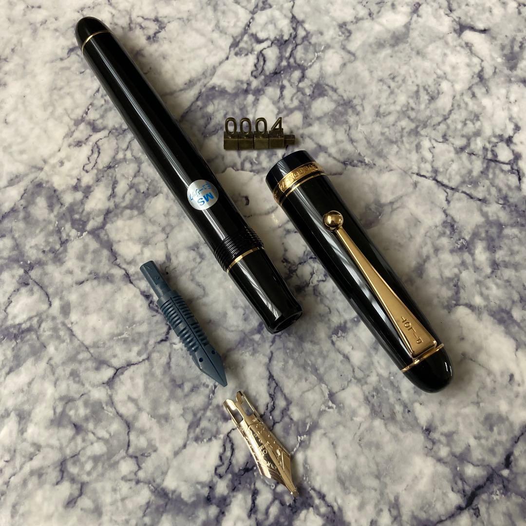 #0004 オーバーホール済み パイロット PILOT CUSTOM 14k