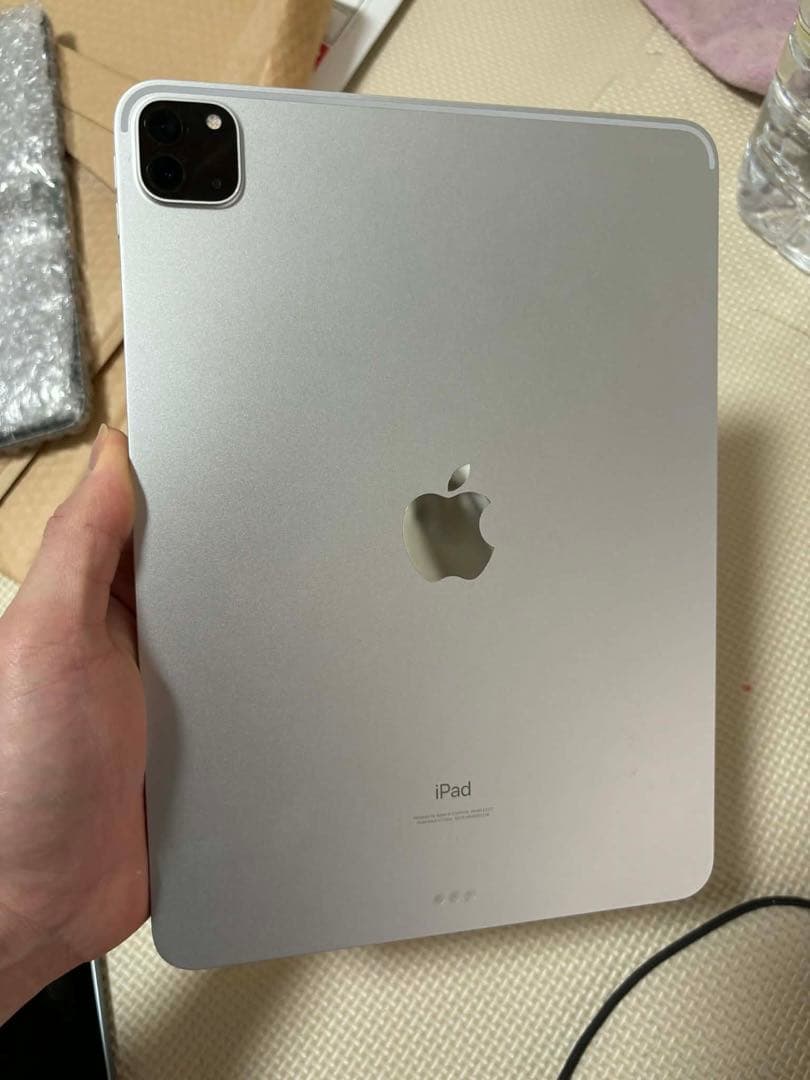 iPad Pro 11インチ 第2世代 128GB Wi-Fi +Cellul