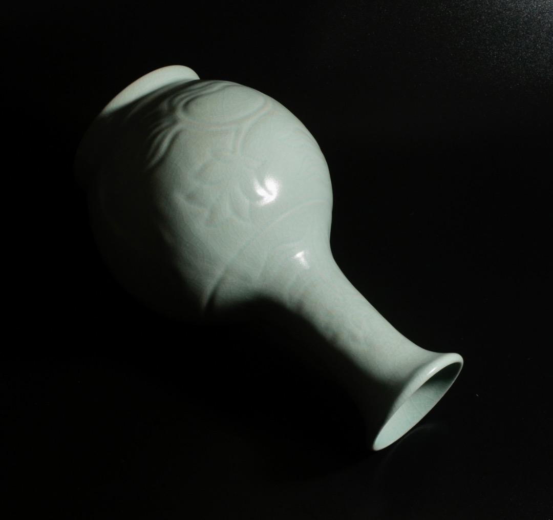 中古 青磁刻花 鹅頸瓶 汝窯風 花瓶 中国美術 宋様式 約20cm CL0033