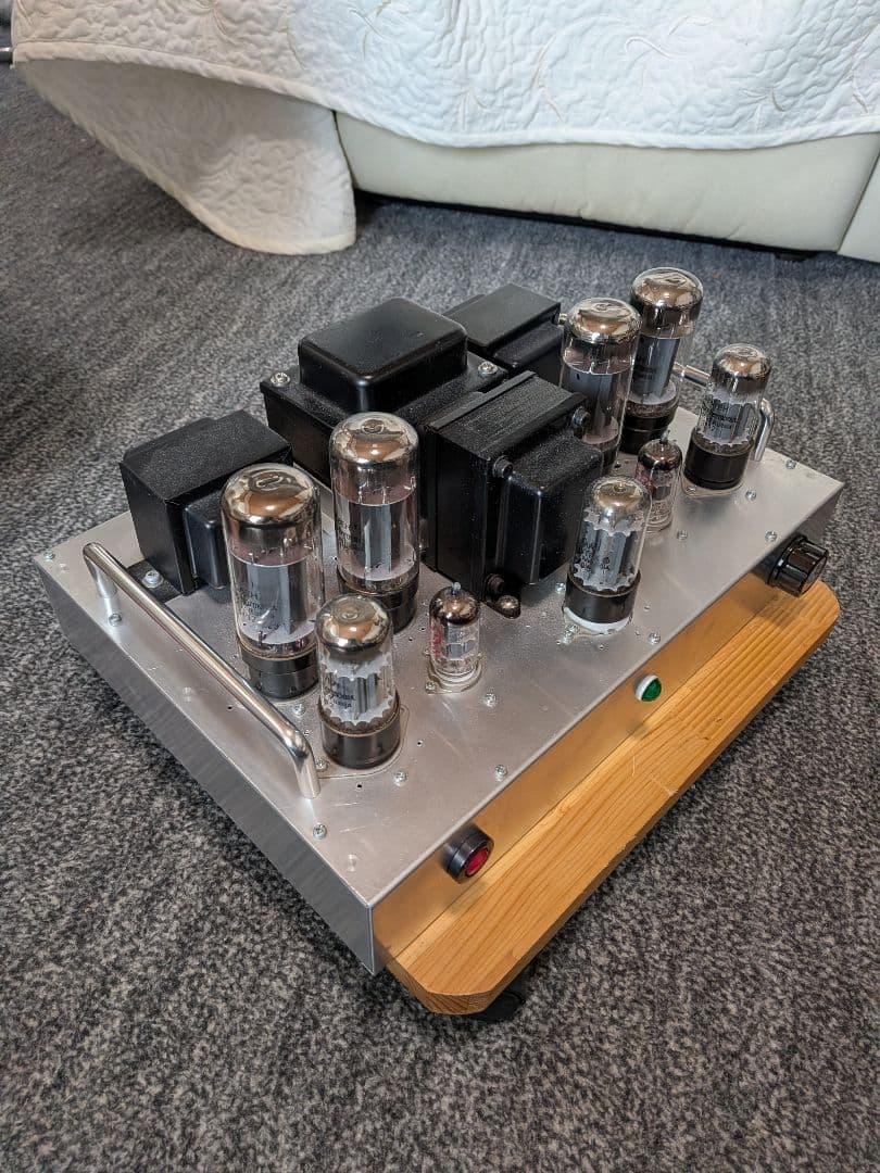 ジ*ビ様 自作真空管パワーアンプ現在使用中 6L6EH.6SN7EH.e88cc
