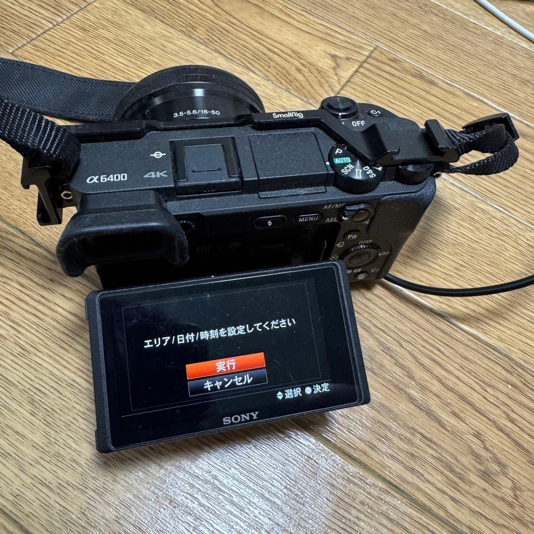【メルカリ最安値】おまけ付き SONY a6400 一眼レフ　ミラーレスカメラ
