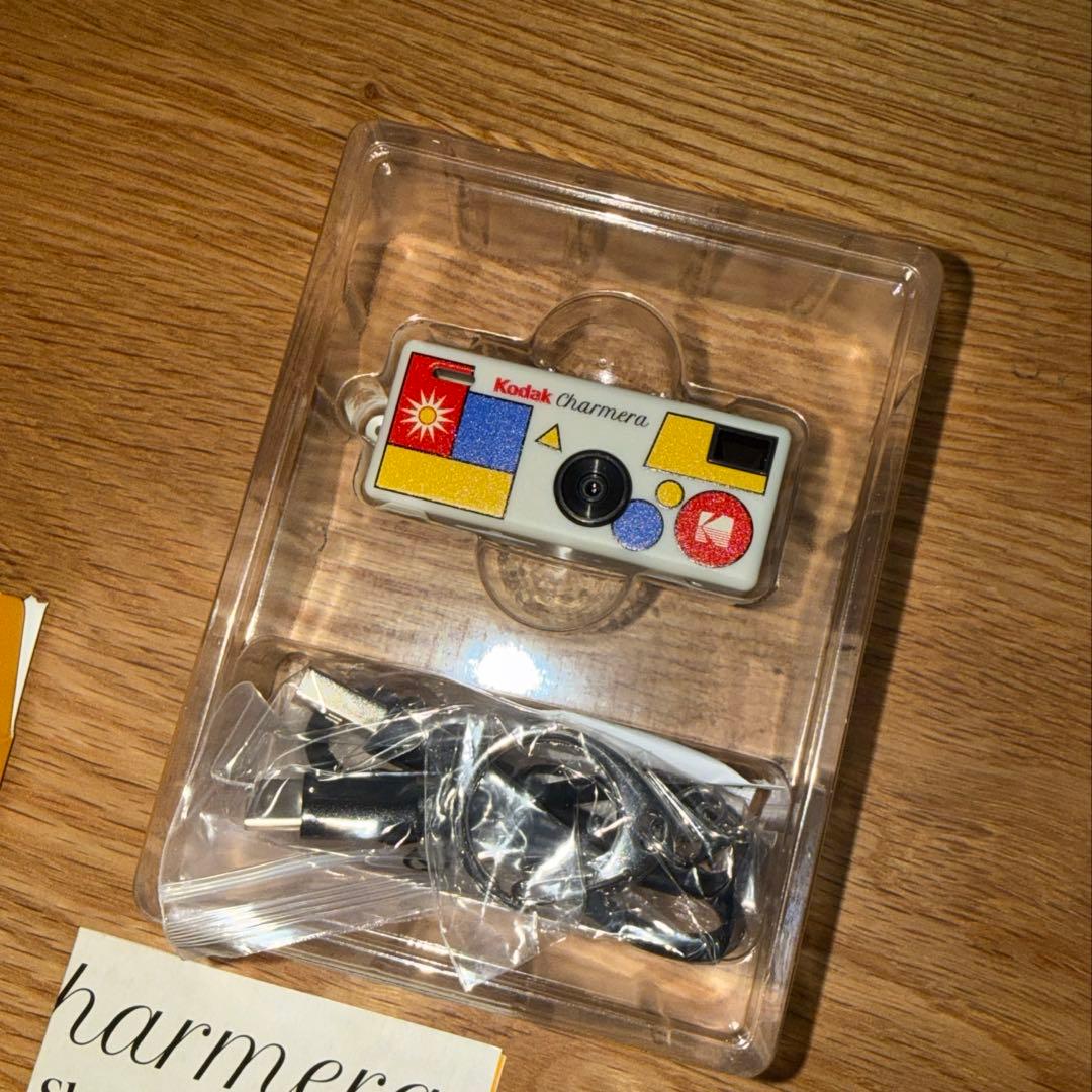 Kodak Charmera キーホルダー型デジタルカメラ