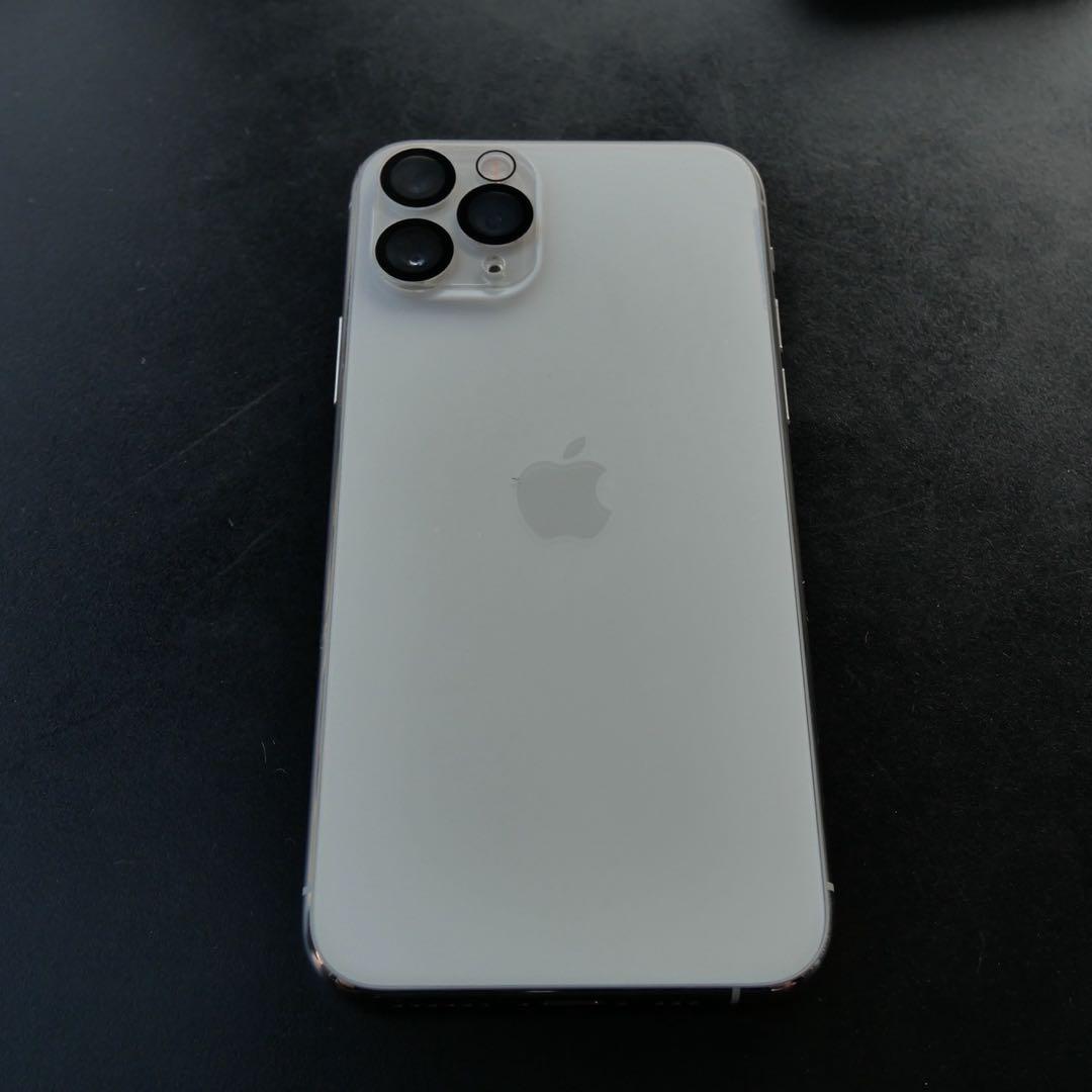 iPhone 11 Pro 64GB（カラー：シルバー／背面ホワイト）