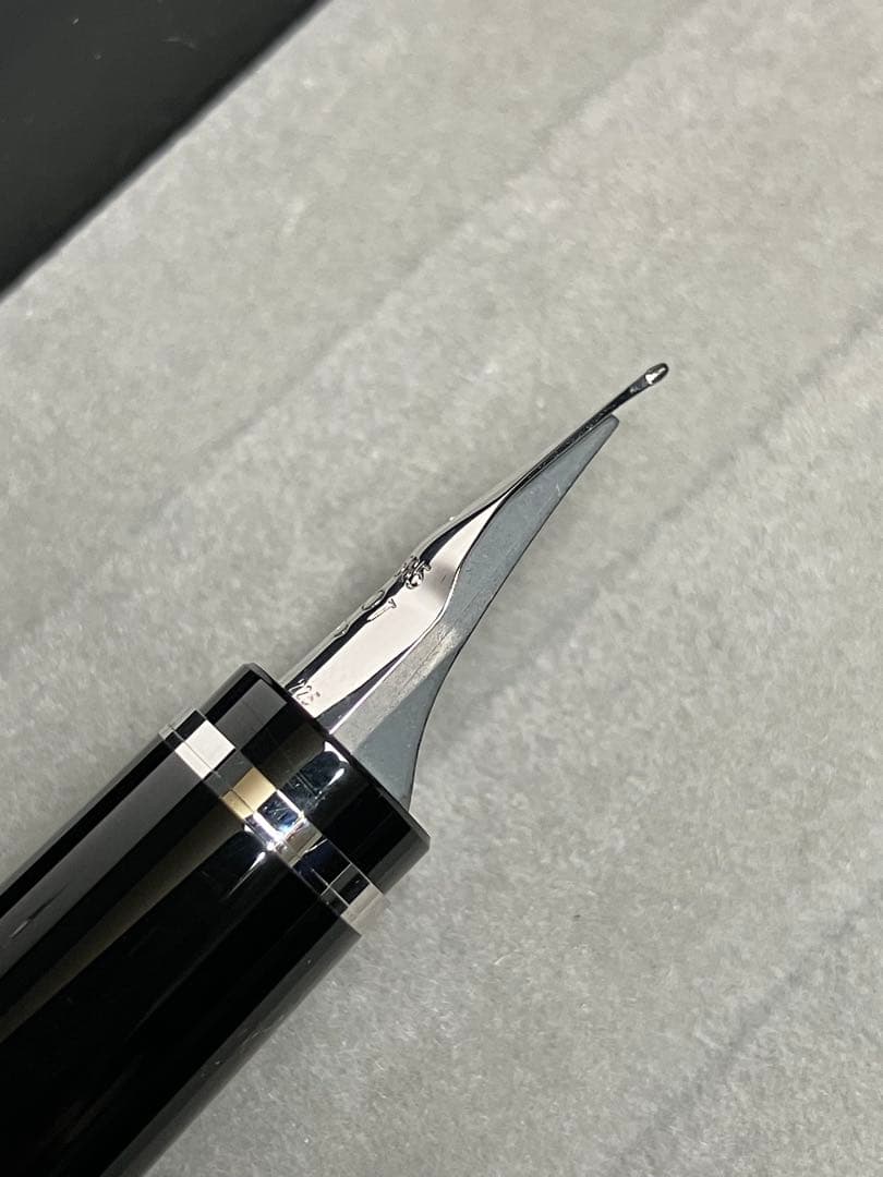 パイロット エラボー 金属軸 ブラウン SF