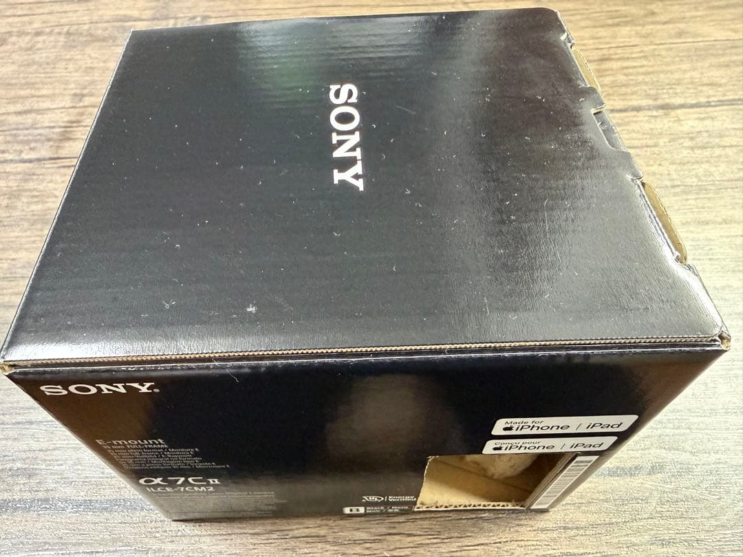 SONY α7C II (シャッター数407回)予備バッテリー、チャージャー付き
