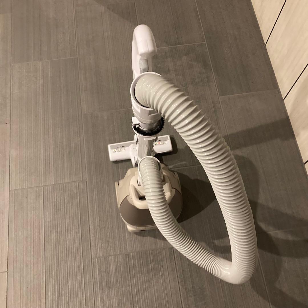 HITACHI 日立　紙パック式掃除機　かるパック　CV-KP90H