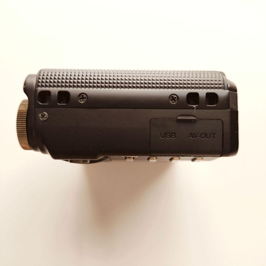 RICOH CX3 コンパクトデジタルカメラ　リコー　電池3個　ミニ三脚　中古