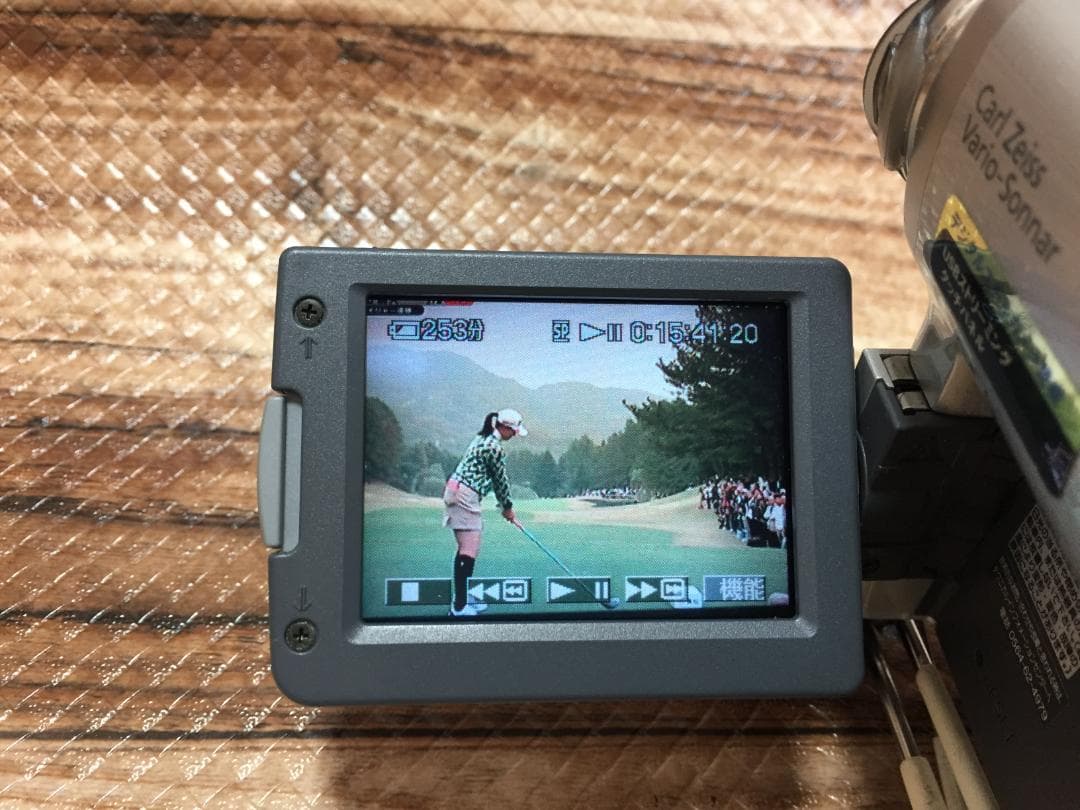 撮影再生ダビングOK　美品　SONY　DCR-TRV33　液晶綺麗