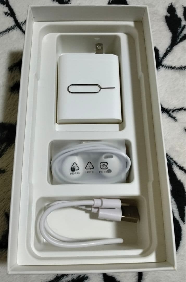 OPPO A73 美品 microSD 16GB付 CPH2099 SIMフリー