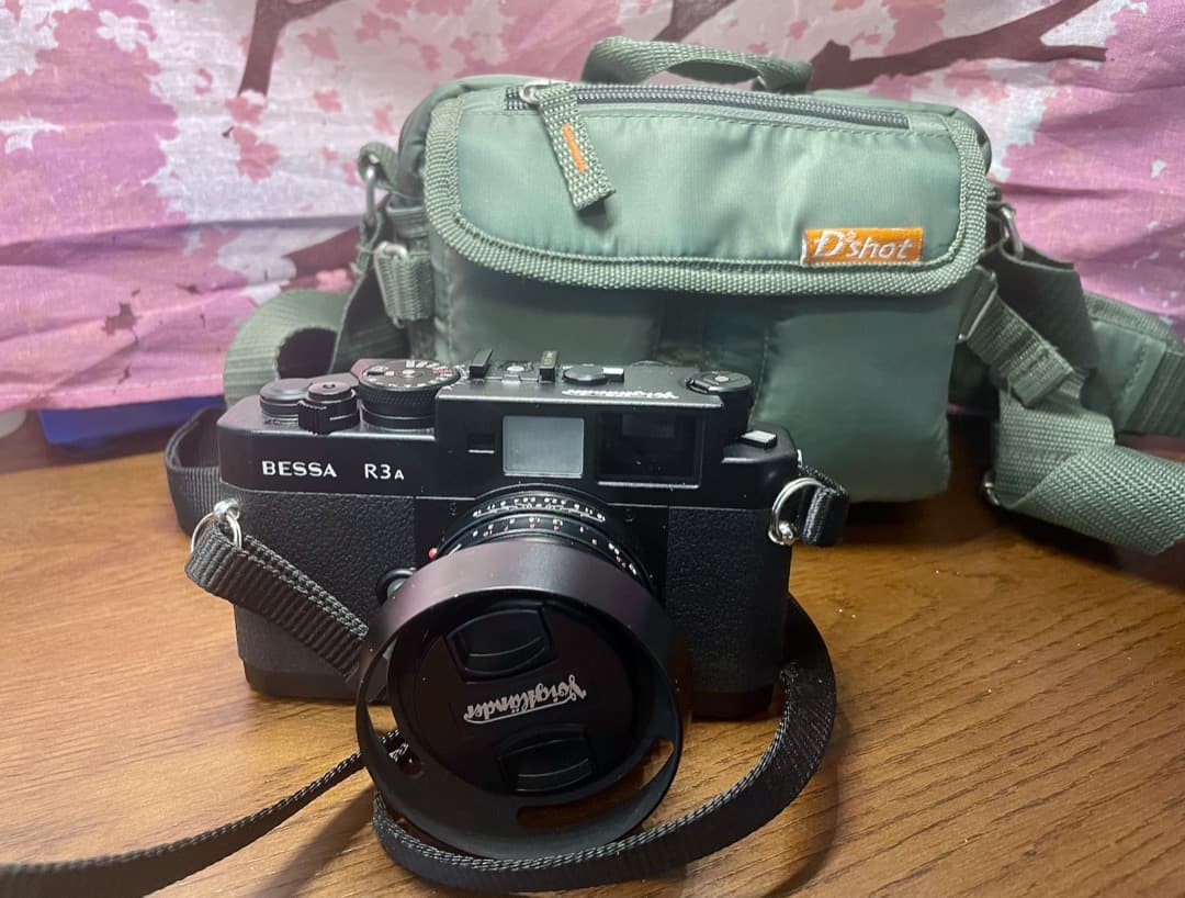 フォクトレンダー　BESSA R3A ノクトン40/1.4付