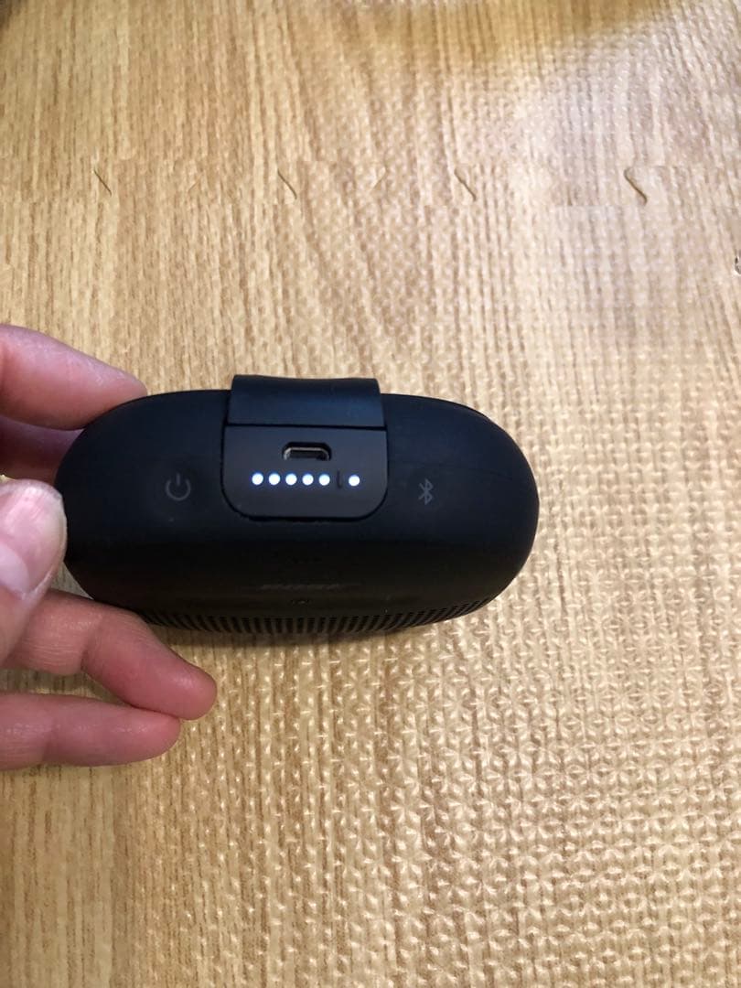 【美品】BOSE サウンドリンクマイクロBluetoothスピーカー