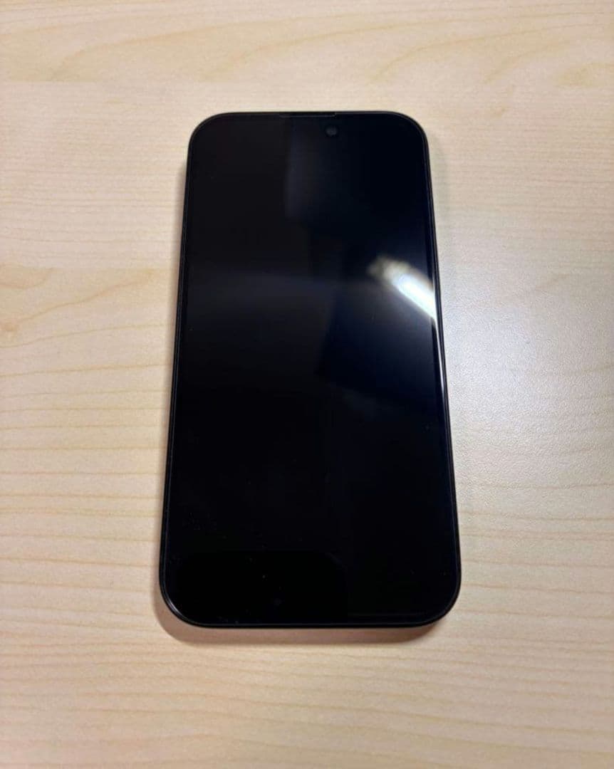 2/22までセール iPhone 15 128GBSIMフリー フィルム/ケース