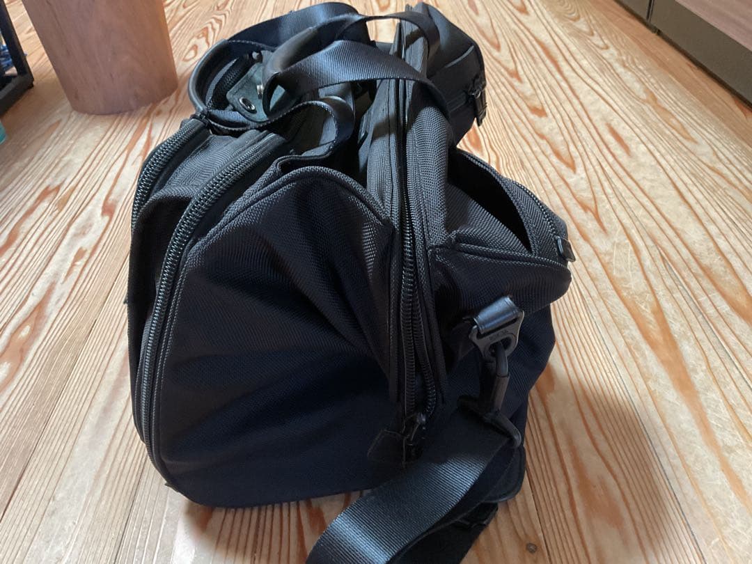 TUMI ボストンバッグ