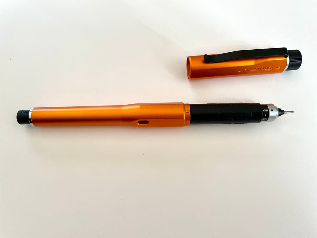 三菱鉛筆 トワイライトオレンジ　クルトガダイブ