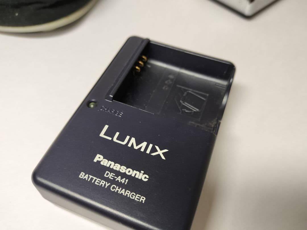 Panasonic パナソニック LUMIX DMC-FX8 デジタルカメラ