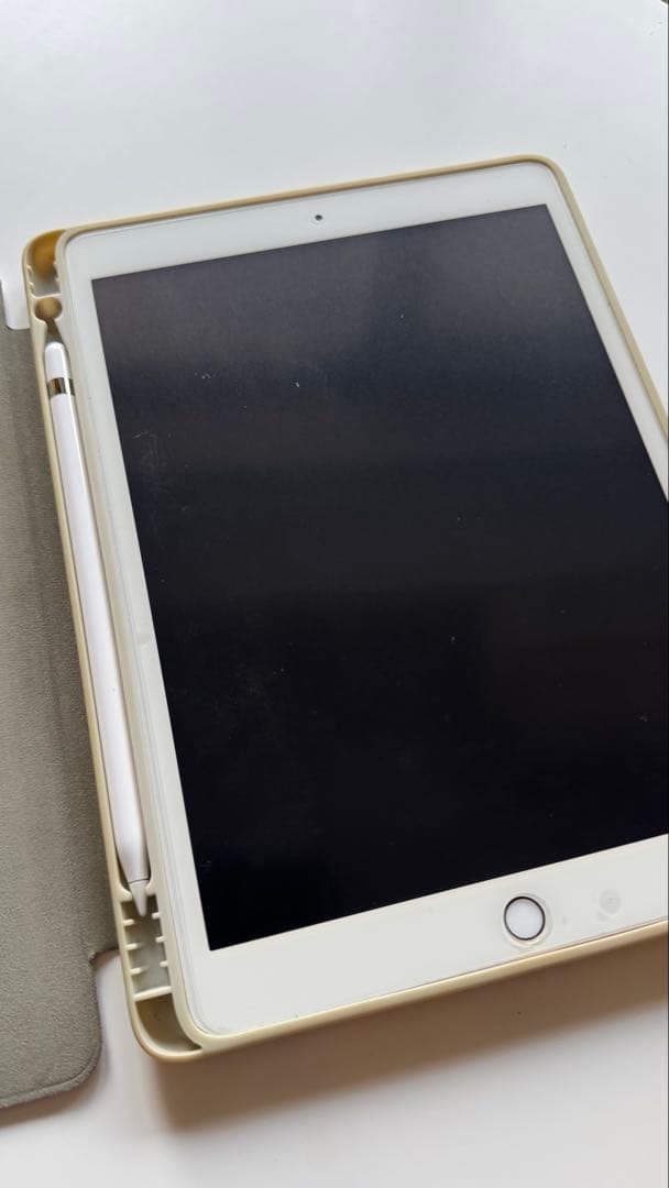 掲載本日まで [正規品/美品]iPad 第8世代 32GB 本体/ Pencil