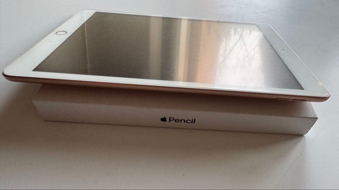 掲載本日まで [正規品/美品]iPad 第8世代 32GB 本体/ Pencil