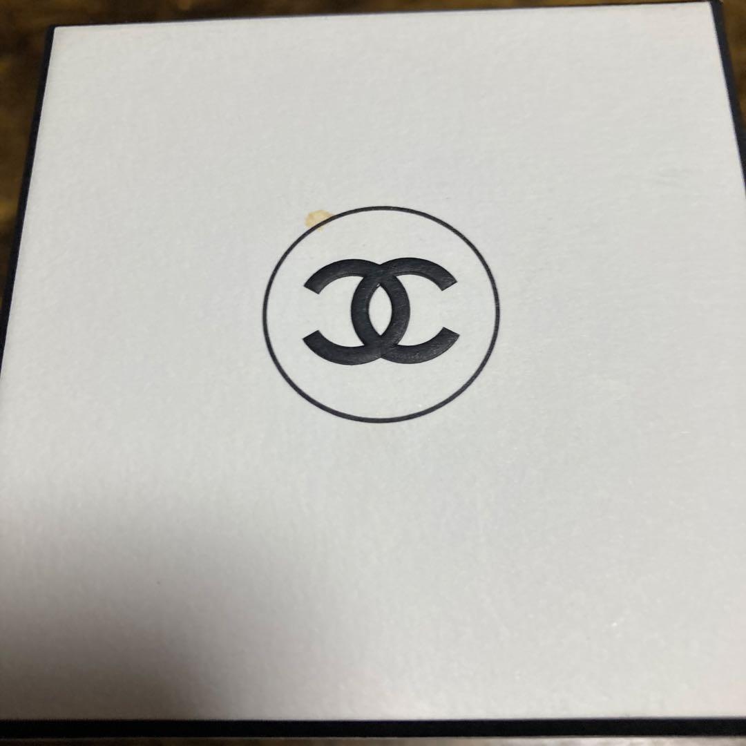 CHANELガーデニア　オードゥ　トワレット(ヴァポリザター)中古