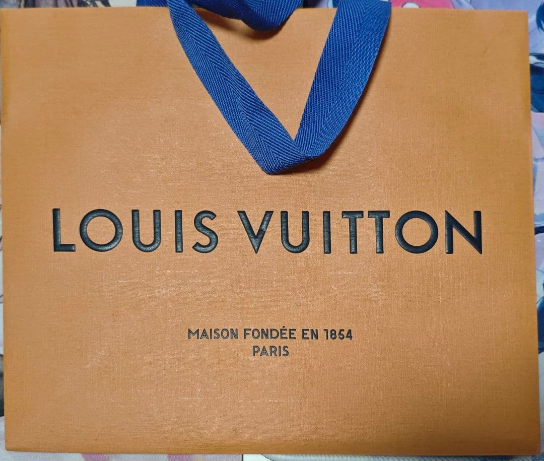 LOUIS VUITTON 新作 ファンタスマゴリー、シンフォニー 香水 2ml