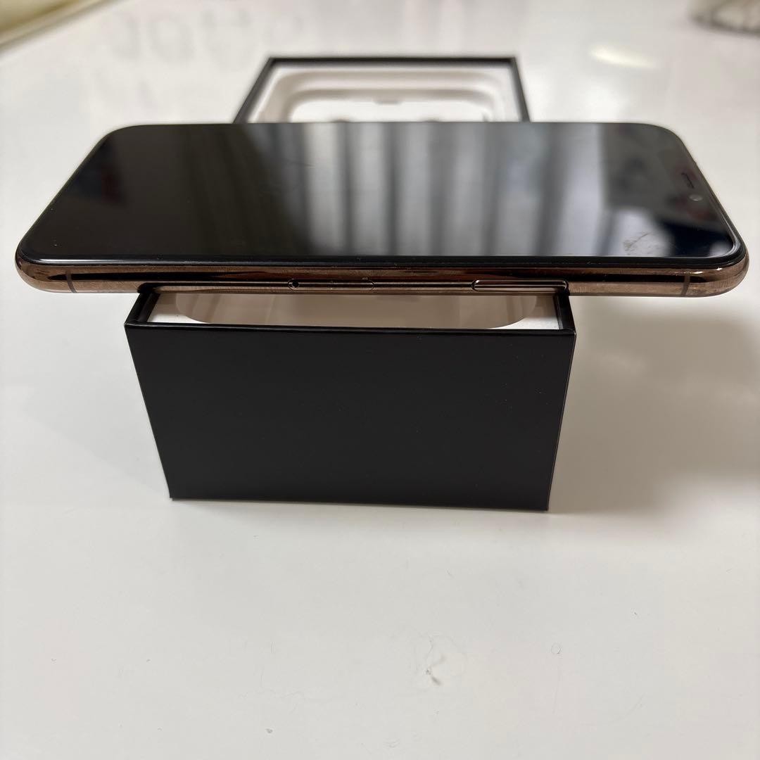 iPhone 11 pro 本体 64GB SIMフリー