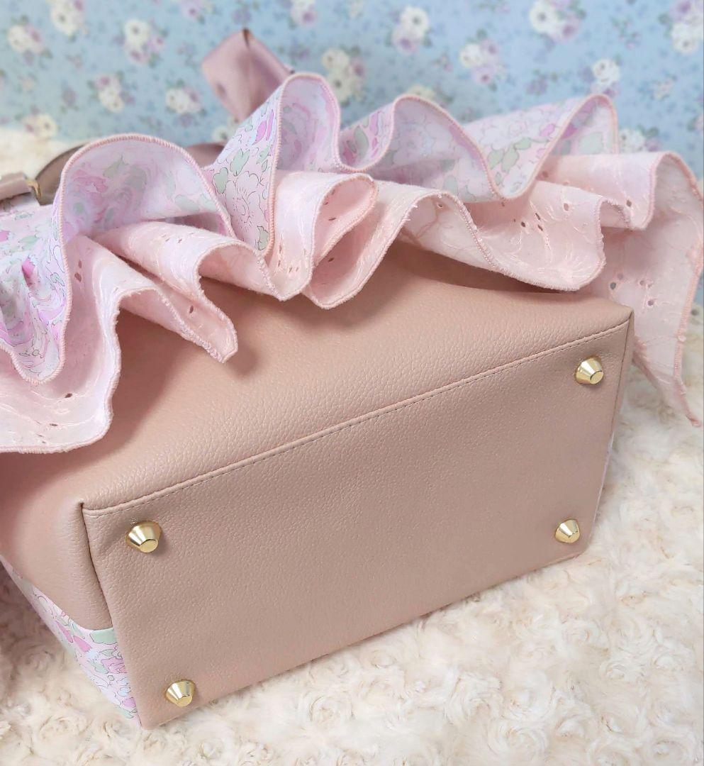 リバティ　ベッツィ　桜もち　リボンチャーム付ドレストート　見本