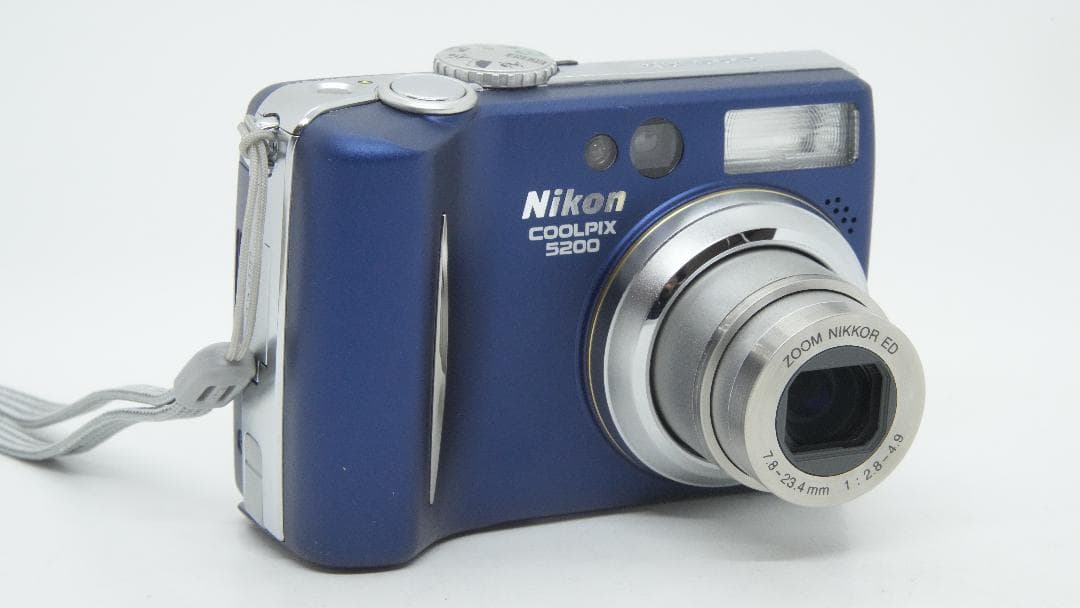 【A3313】 NIKON COOLPIX E5200 ニコン クールピクス