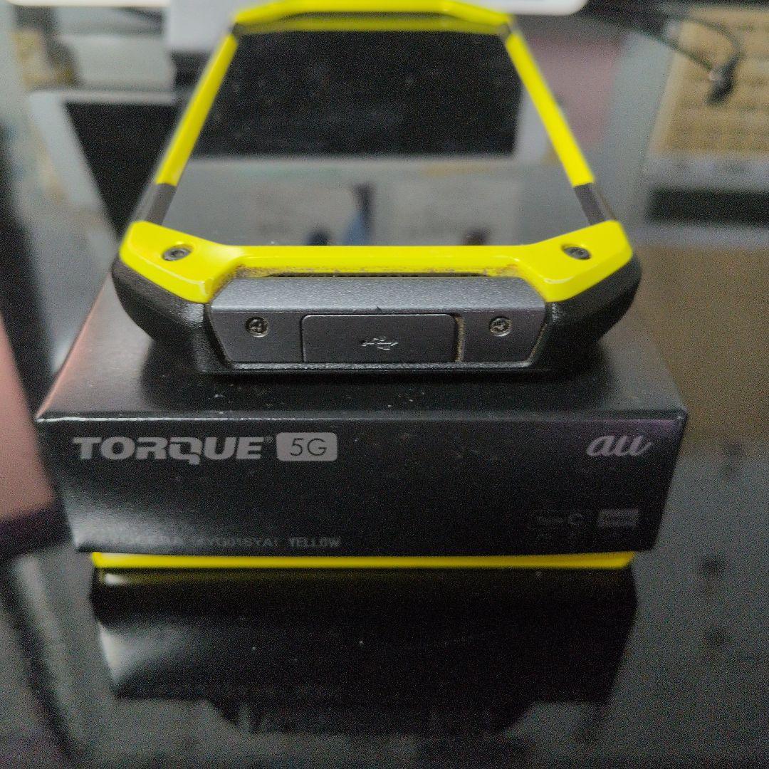 TORQUE 5G イエロー au　SIMフリー