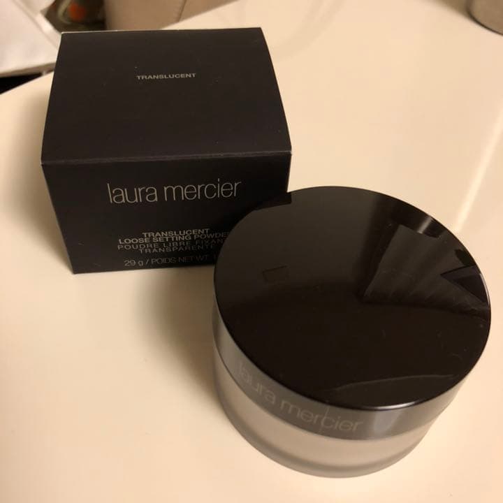 laura mercier/ローラメルシエ　ルースセッティングパウダー パフ付き